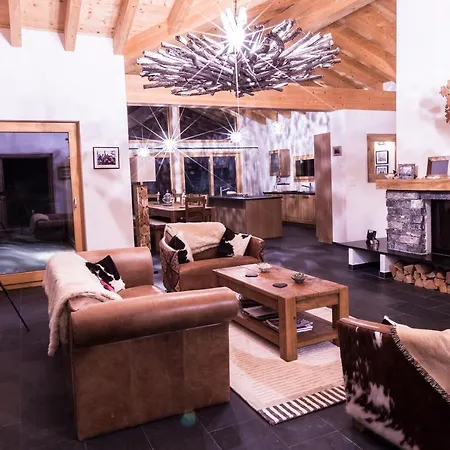 Wildhorn, A 2 Pas De La Piste De *