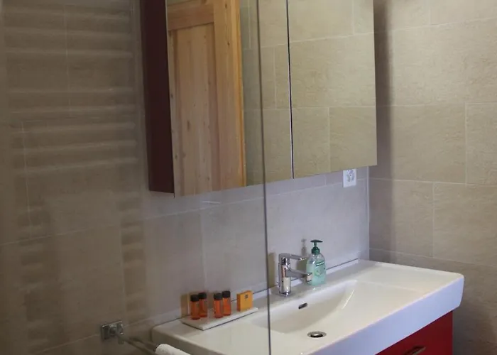 Chalet Wildhorn, A 2 Pas De La Piste De